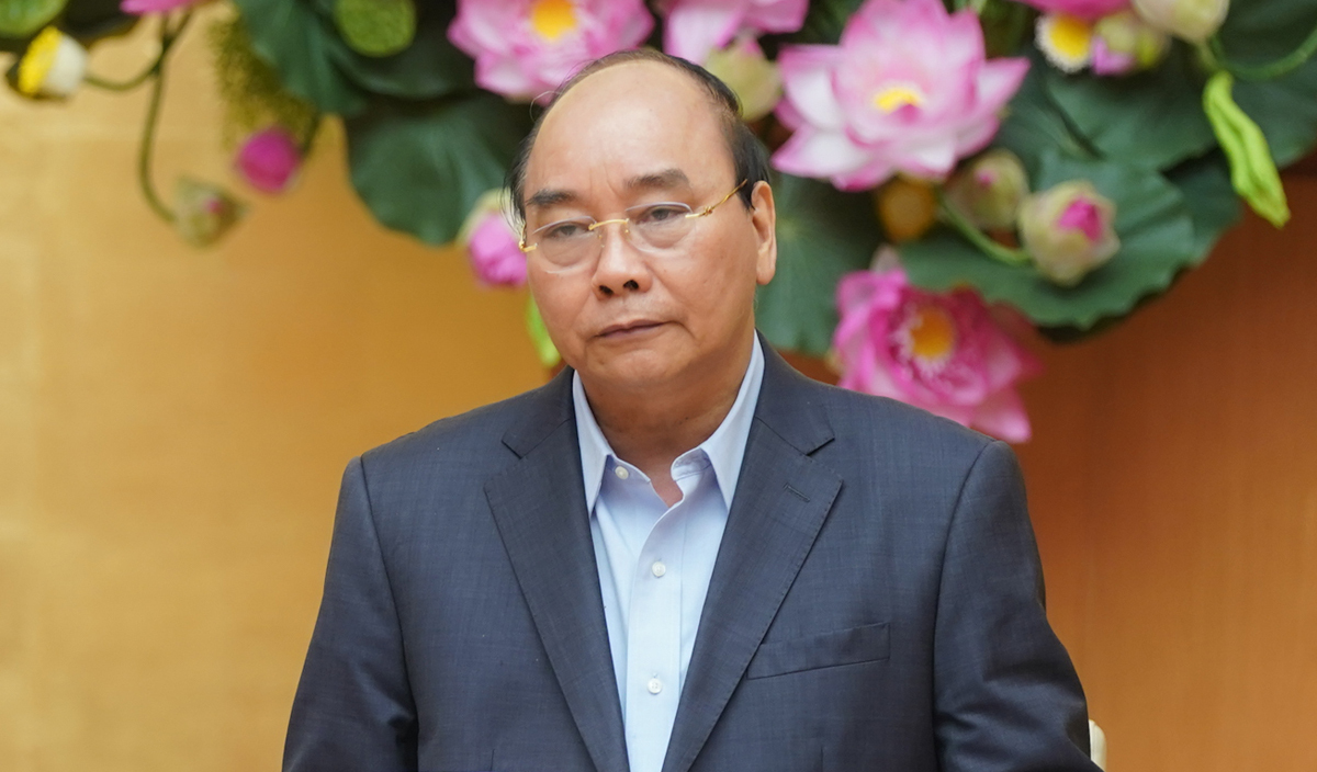 Thủ tướng Nguyễn Xuân Phúc chủ trì họp với các địa phương về chống Covid-19, sáng 29/3. Ảnh: VGP